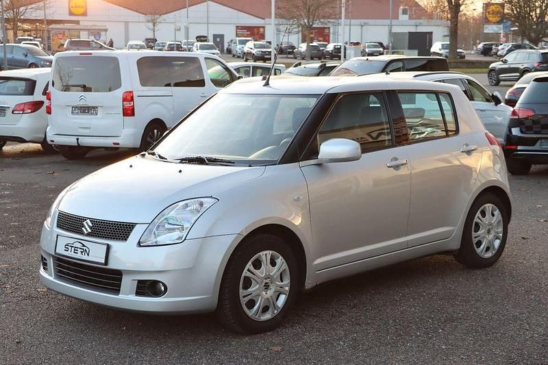Gebraucht Suzuki Swift 92 PS (67 kW) 2005 Silber Kleinwagen