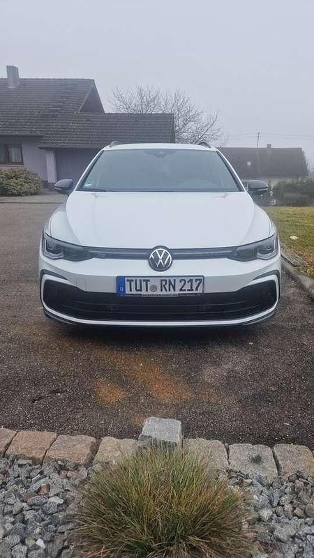 Gebraucht VW Golf VIII R-line 190 PS (139 kW) 2023 Kombi