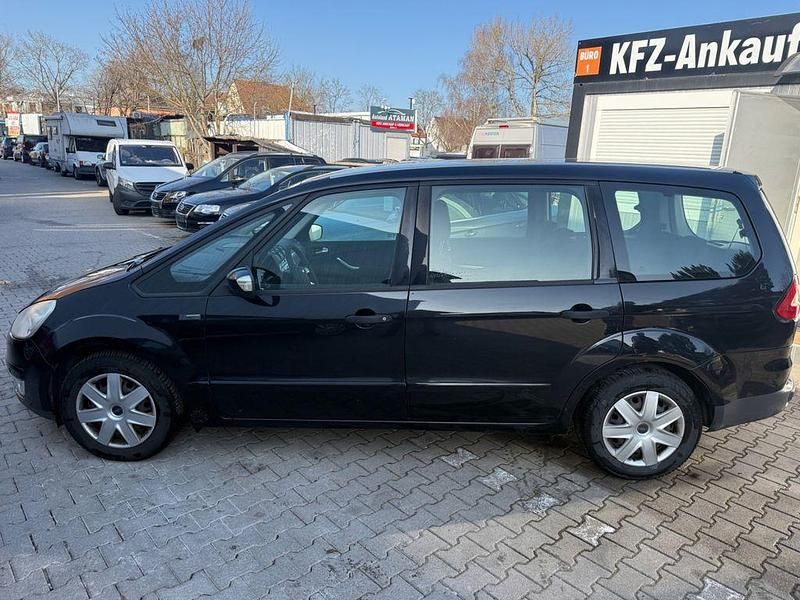 Gebraucht Ford Galaxy Ambiente 116 PS (85 kW) 2008 Schwarz Van / Kleinbus