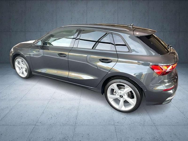 Gebraucht Audi A3 Advanced Plus 150 PS (110 kW) 2025 Manhattangrau metallic Limousine