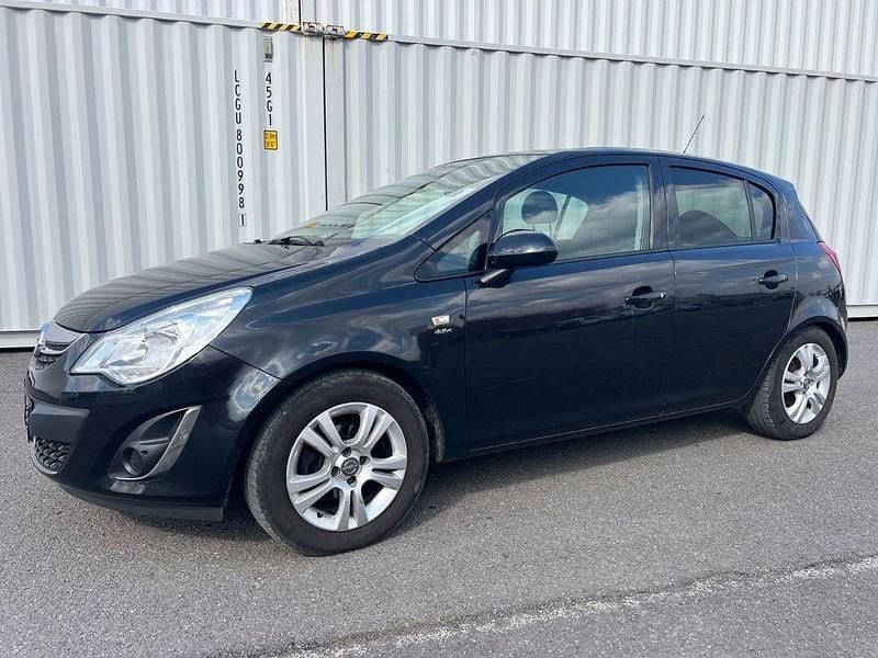 Gebraucht Opel Corsa Active 87 PS (63 kW) 2013 Schwarz Kleinwagen