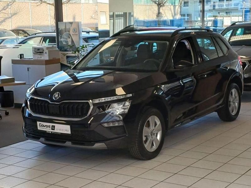 Neu Skoda Kamiq Selection 116 PS (85 kW) 2025 Black magic perleffekt SUV