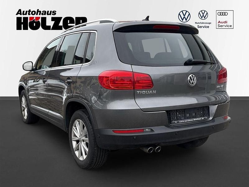 Gebraucht VW Tiguan Life 177 PS (130 kW) 2013 Grau SUV