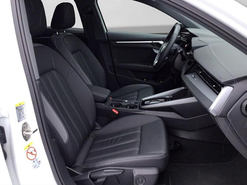 Gebraucht Audi A3 Advanced Plus 116 PS (85 kW) 2025 Gletscherweiß metallic