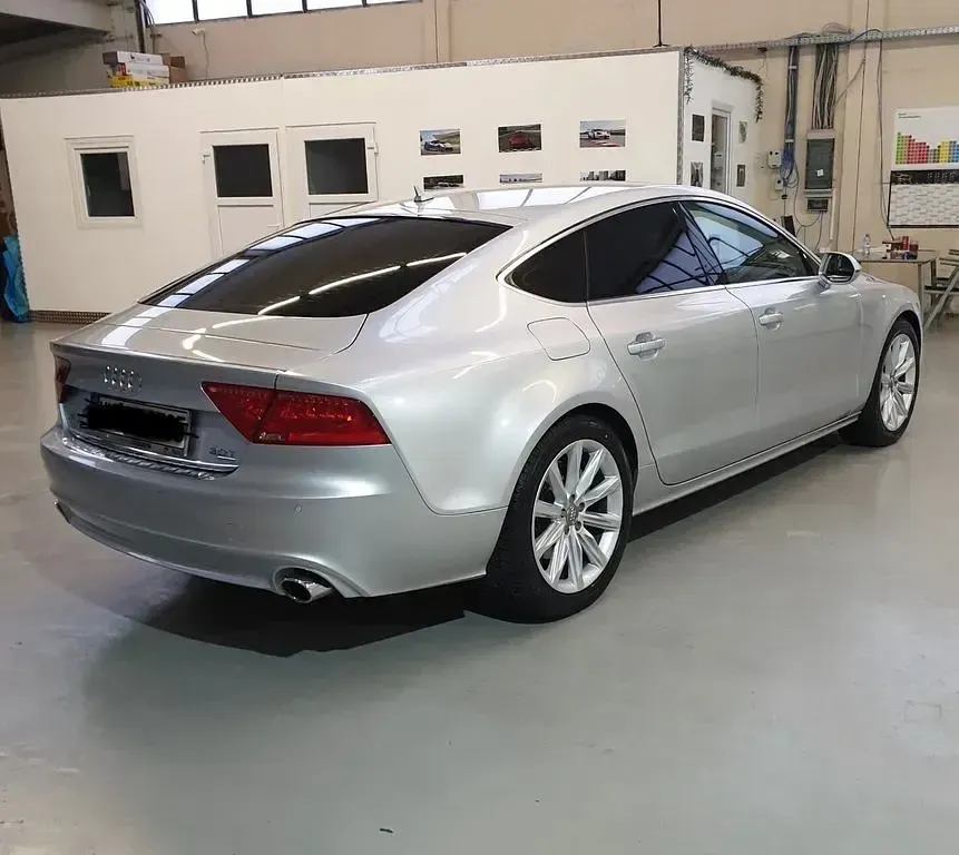 Gebraucht Audi A7 Sportback Sport 299 PS (219 kW) 2012 Grau Kleinwagen