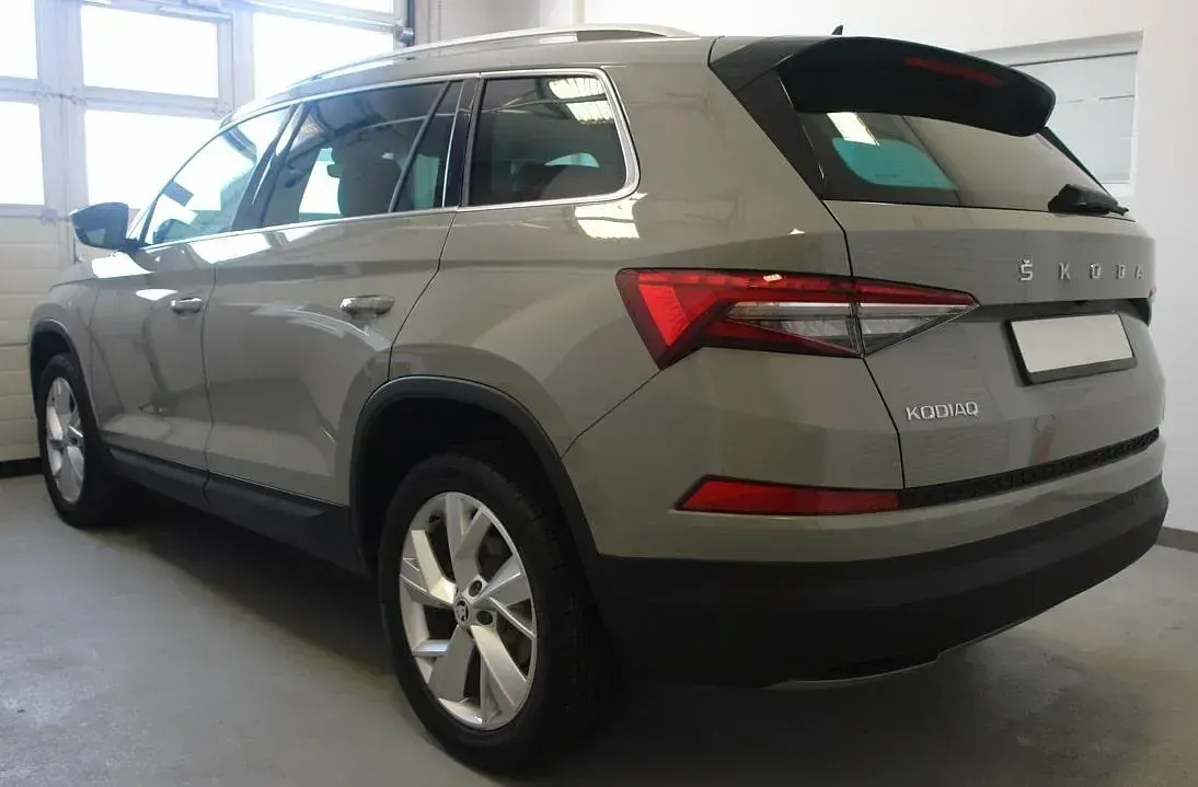Gebraucht Skoda Kodiaq Style 150 PS (110 kW) 2023 Grau (grau) SUV