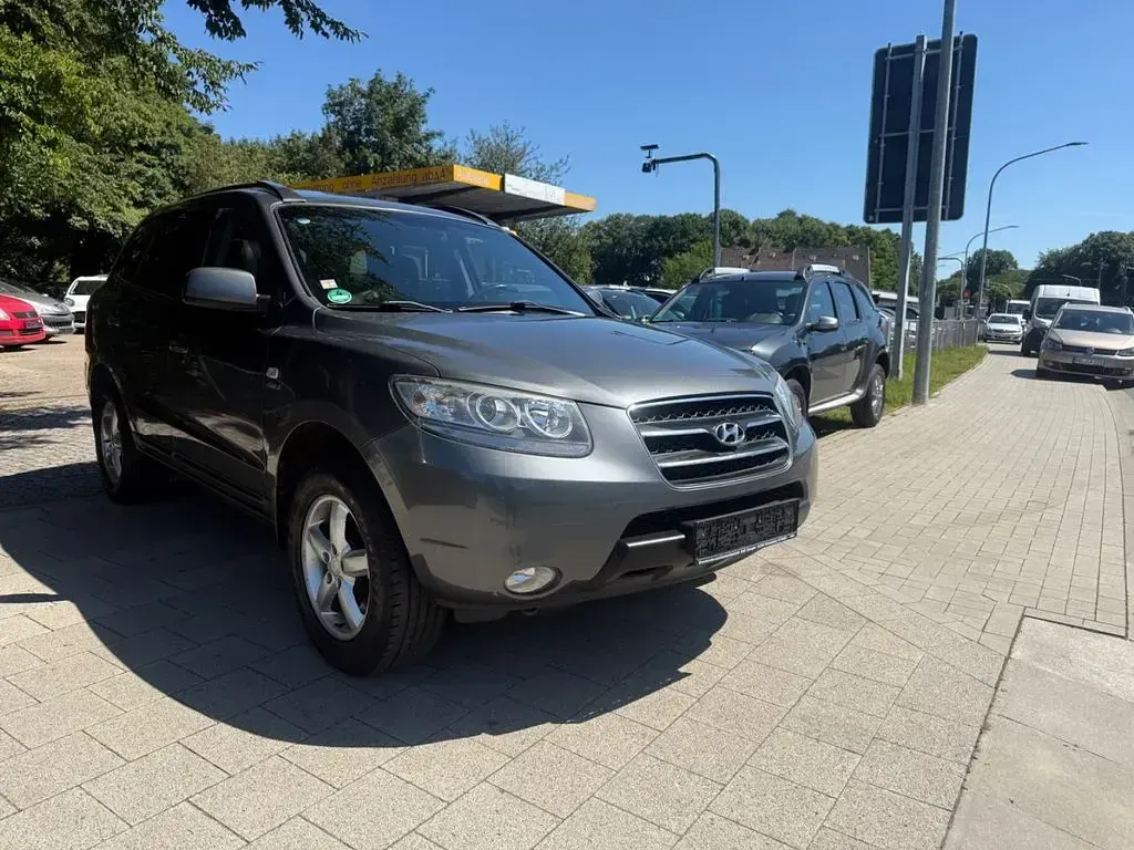 Gebraucht Hyundai Santa Fe Team 155 PS (114 kW) 2009 Grau SUV