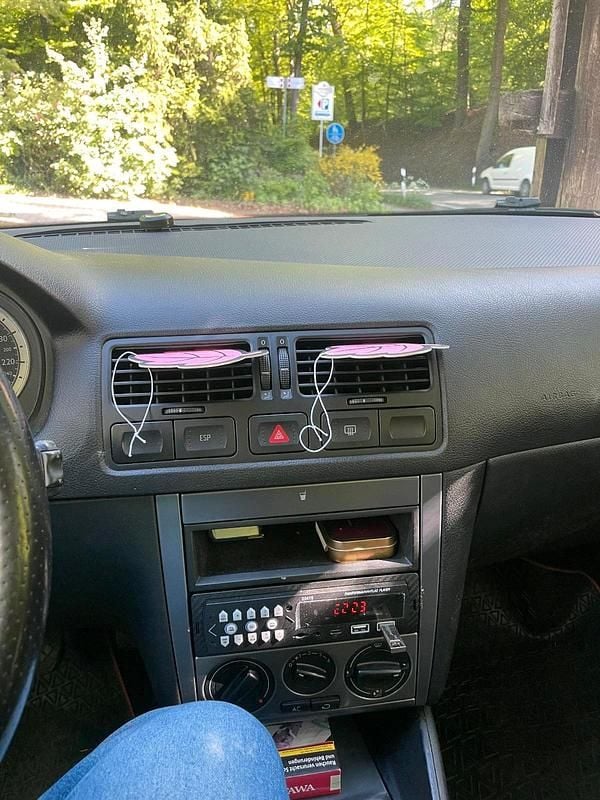 Gebraucht VW Bora 135 PS (99 kW) 2004 Grau Limousine