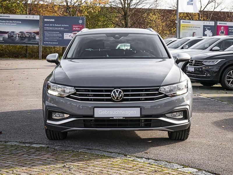 Gebraucht VW Passat Alltrack 200 PS (147 kW) 2022 Grau Kombi