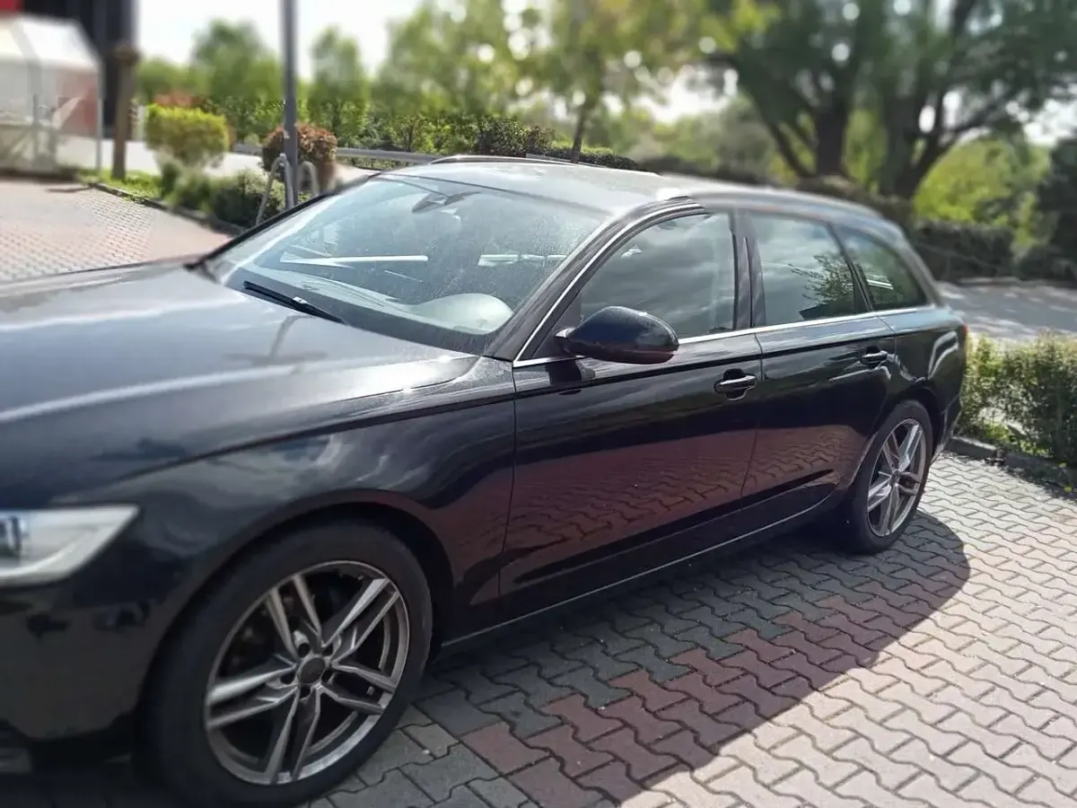 Gebraucht Audi A6 177 PS (130 kW) 2012 Kombi