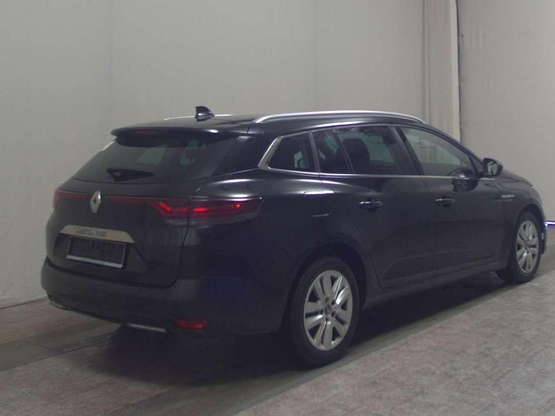 Gebraucht Renault Mégane GrandTour Intens 116 PS (85 kW) 2021 Metallic black pearl schwarz (metallic) Kombi