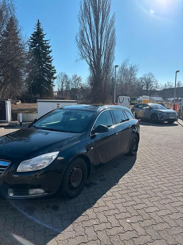Gebraucht Opel Insignia 160 PS (117 kW) 2012 Kombi
