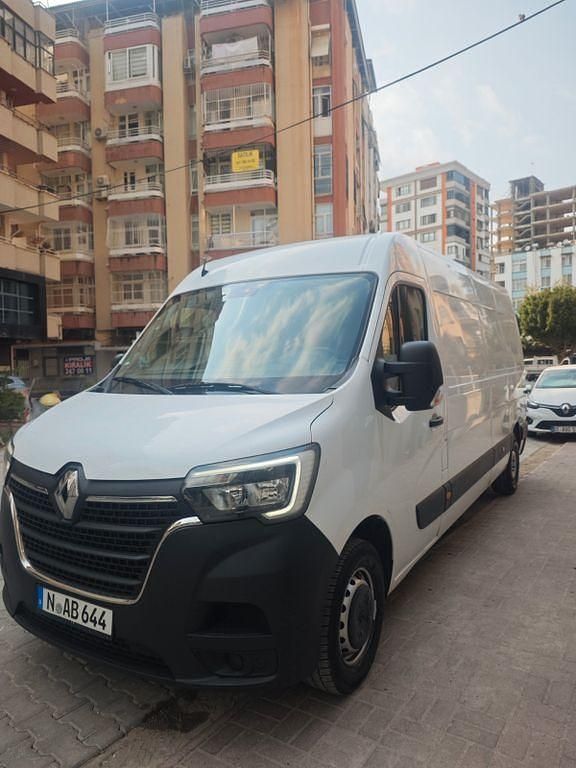 Schwarz Gebraucht 2021 Renault Master Van | 17.000 € - Bild 1/4