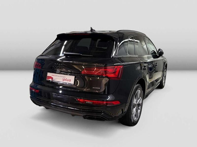 Gebraucht Audi Q5 S-Line 204 PS (150 kW) 2023 Mythosschwarz metallic SUV