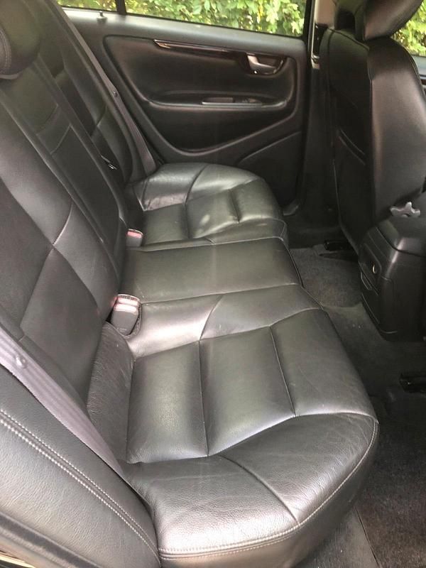 Gebraucht Volvo S60 140 PS (102 kW) 2002 Schwarz Limousine