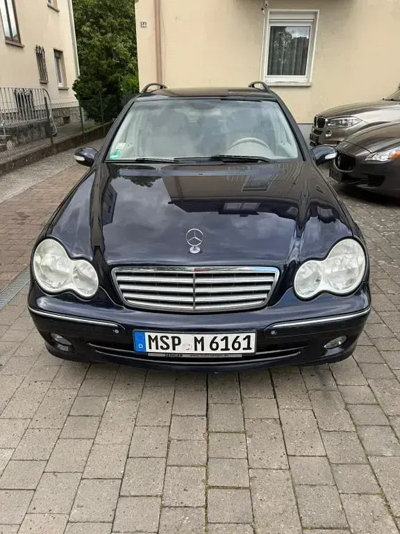 Gebraucht Mercedes C220 Elegance 150 PS (110 kW) 2004 Blau Limousine