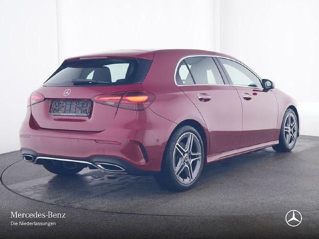 Rot Gebraucht 2024 Mercedes A220 Advanced Plus Limousine | 34.690 € (Guter Preis) - Bild 1/4