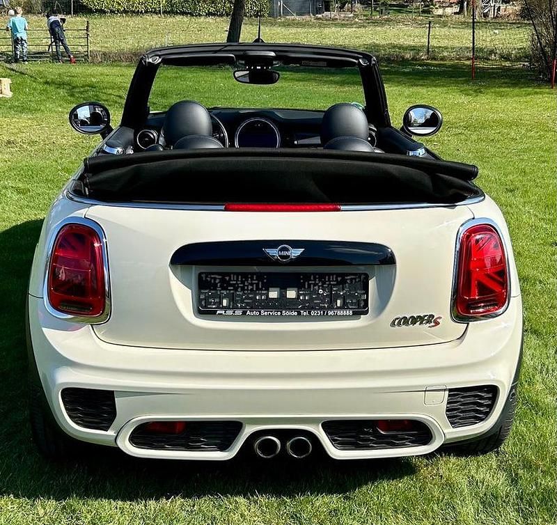 Gebraucht Mini John Cooper Works Chili 192 PS (141 kW) 2017 Weiß Kleinwagen