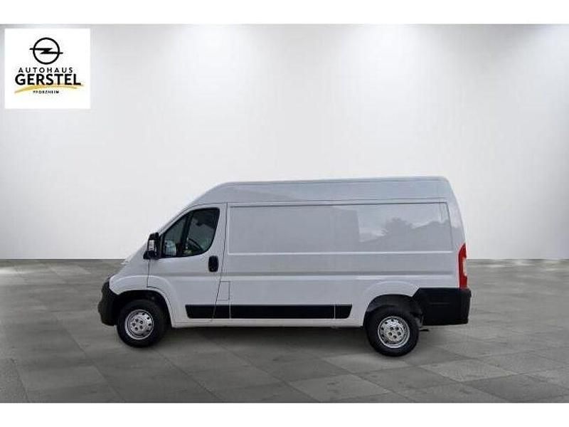 Weiß Gebraucht 2022 Opel Movano Edition Van | 20.940 € (Superpreis) - Bild 1/4