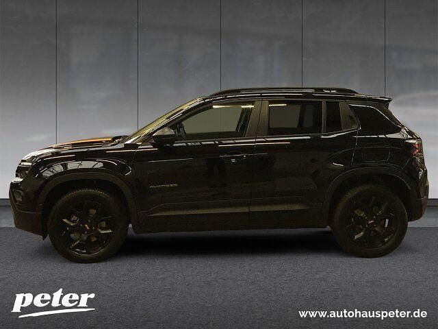 Neu Jeep Avenger North 146 PS (107 kW) 2026 Volcano black SUV