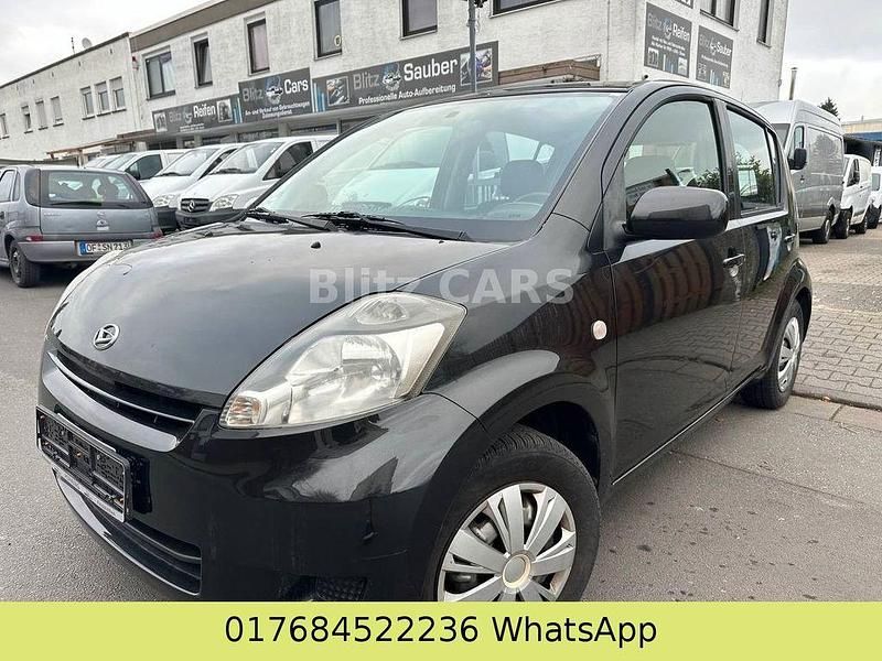 Gebraucht 2009 Daihatsu Sirion Kleinwagen | 1.900 € - Bild 1/4