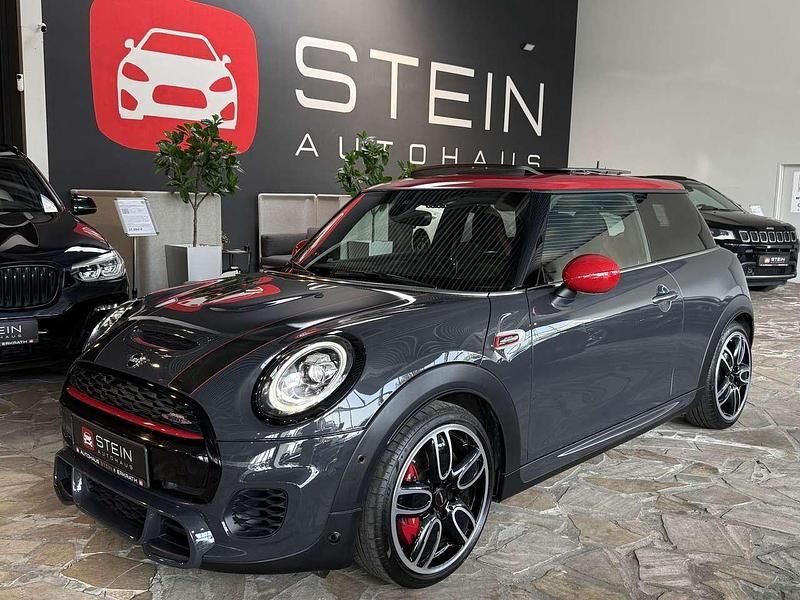 Thunder grey metallic Gebraucht 2020 Mini John Cooper Works Coupé Coupé | 27.850 € (Fairer Preis) - Bild 1/4