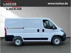 Gebraucht Fiat Ducato 120 PS (88 kW) 2023 Weiß (colore esterno (weiss (pastell))) Van
