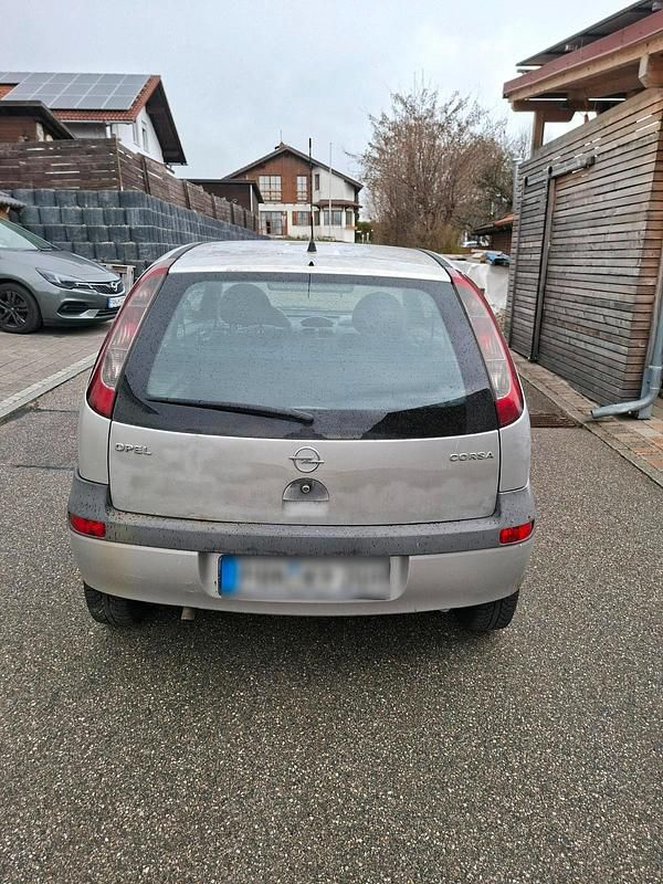 Gebraucht Opel Corsa 58 PS (42 kW) 2001 Silber Kleinwagen