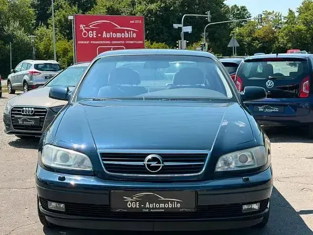 Gebraucht Opel Omega Elegance 144 PS (105 kW) 2001 Blau Limousine