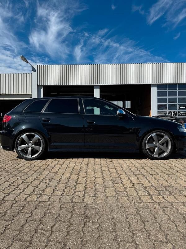Gebraucht Audi S3 Sportback 265 PS (194 kW) 2012 Schwarz Kleinwagen