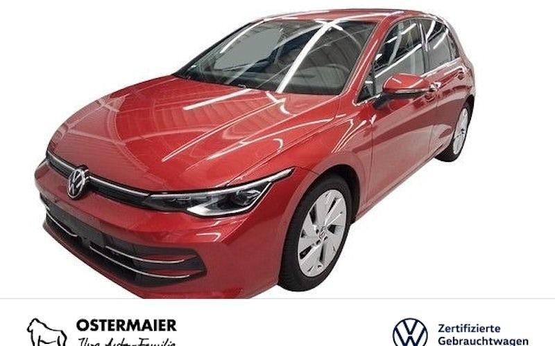 Gebraucht VW Golf VIII Style 150 PS (110 kW) 2025 Kings red metallic Limousine