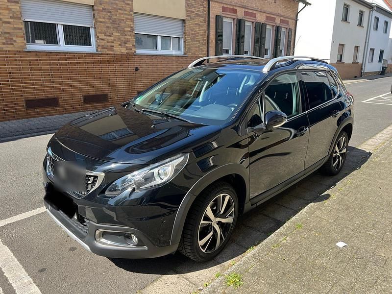 Schwarz Gebraucht 2017 Peugeot 2008 SUV | 14.999 € - Bild 1/4