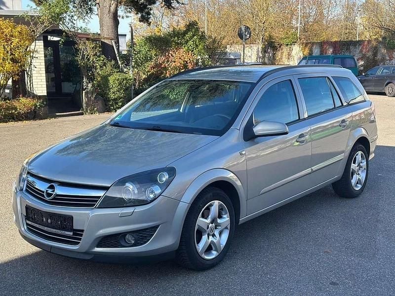 Silber Gebraucht 2008 Opel Astra Innovation Kombi | 3.290 € (Fairer Preis) - Bild 1/4