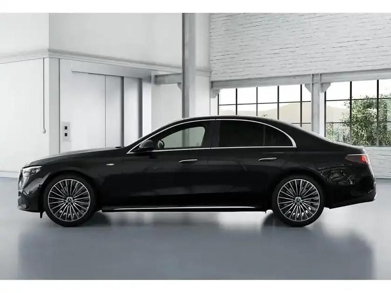 Gebraucht Mercedes E300 AMG 313 PS (230 kW) 2025 Schwarz obsidianschwarz metall Limousine
