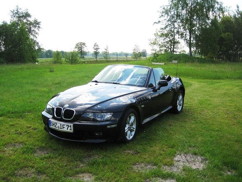 Schwarz Gebraucht 2002 BMW Z3 Cabrio | 10.250 € (Guter Preis) - Bild 1/4