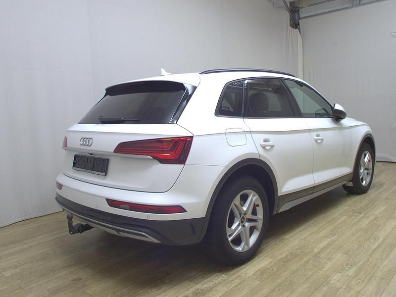Second-hand Audi Q5 Advanced 163 CP (119 kW) 2021 Alb SUV