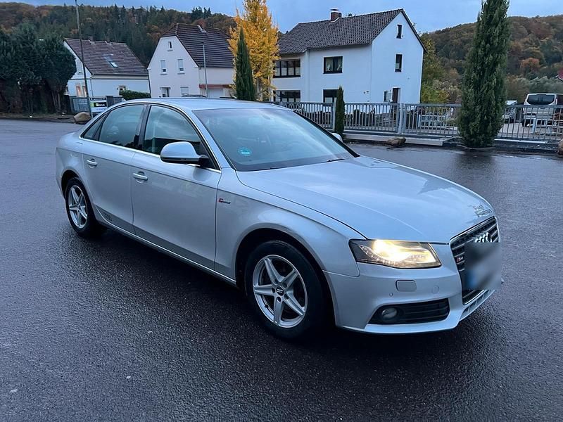 Silber Gebraucht 2008 Audi A4 Limousine | 4.450 € (Superpreis) - Bild 1/4