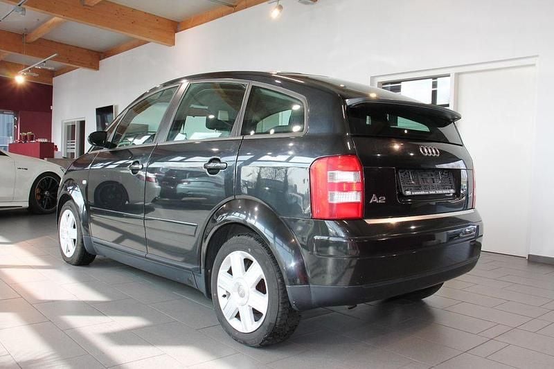 Gebraucht Audi A2 75 PS (55 kW) 2004 Schwarz Kleinwagen