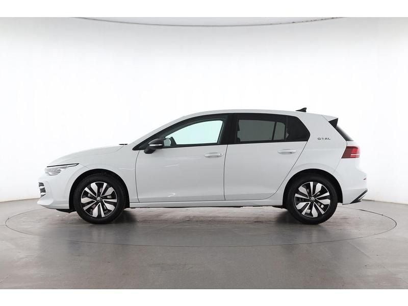 Gebraucht VW Golf VIII Goal 150 PS (110 kW) 2025 Oryxweiss perleffekt Limousine