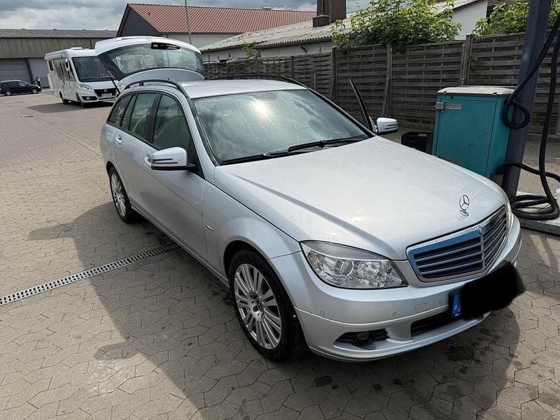 Silber Gebraucht 2010 Mercedes C180 Kombi | 4.899 € (Guter Preis) - Bild 1/4