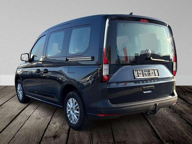 Gebraucht VW Caddy 75 PS (55 kW) 2022 Starlight blue metallic Van / Kleinbus