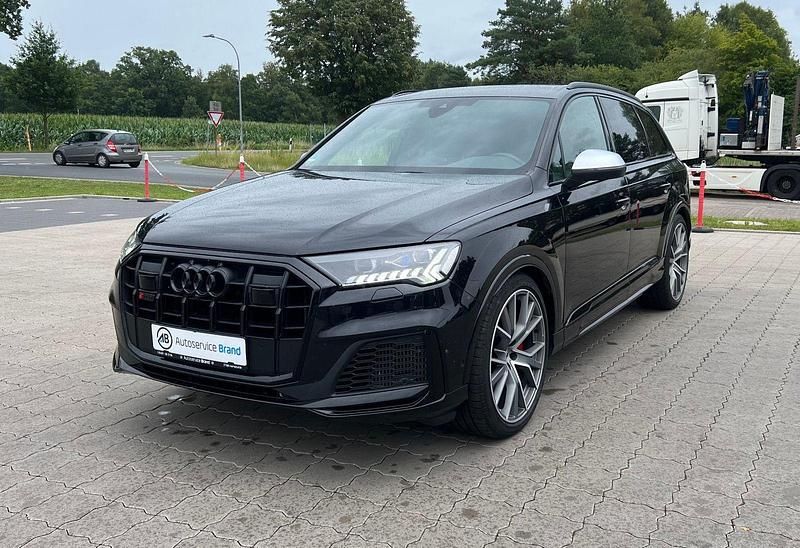 Schwarz Gebraucht 2021 Audi SQ7 Sport SUV | 65.900 € (Guter Preis) - Bild 1/4