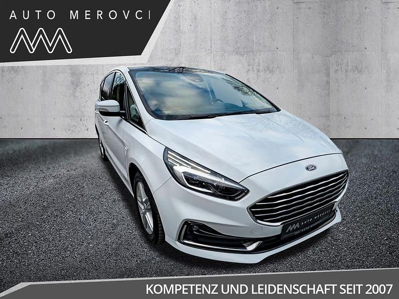 Gebraucht Ford S-MAX Titanium 190 PS (139 kW) 2022 Weiß Van / Kleinbus