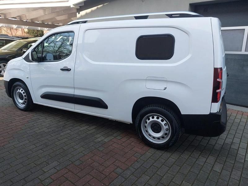 Gebraucht Opel Combo 102 PS (75 kW) 2021 Weiß Van / Kleinbus