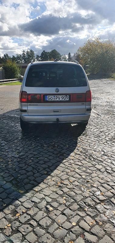 Gebraucht VW Sharan 116 PS (85 kW) 2005 Grau Van / Kleinbus