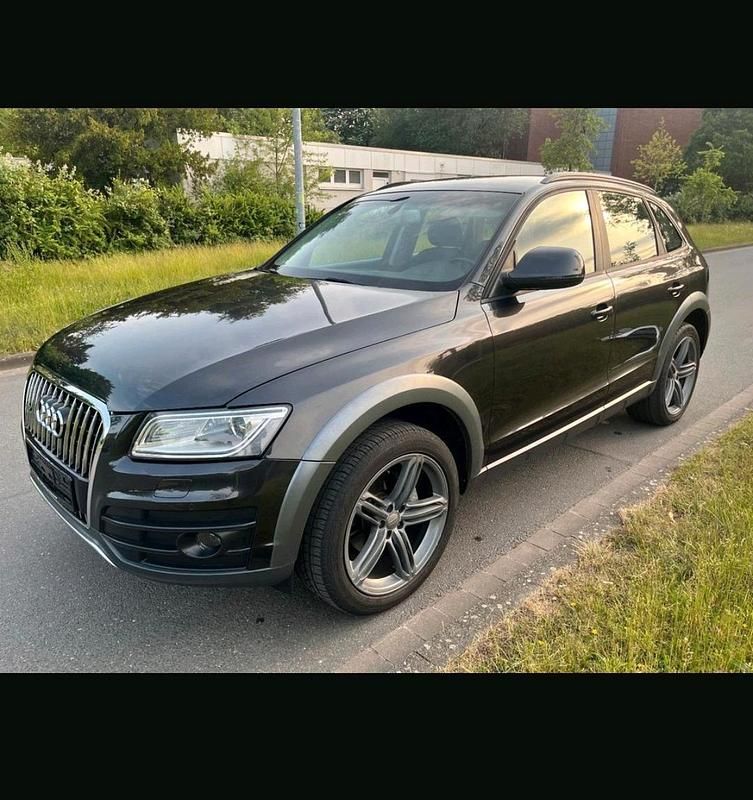 Grau Gebraucht 2013 Audi Q5 SUV | 11.000 € (Guter Preis) - Bild 1/4