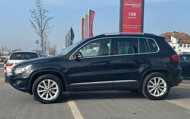 Gebraucht VW Tiguan 140 PS (102 kW) 2012 Schwarz SUV