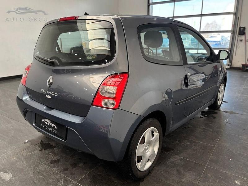 Gebraucht Renault Twingo Dynamique 76 PS (55 kW) 2008 Grau Kleinwagen