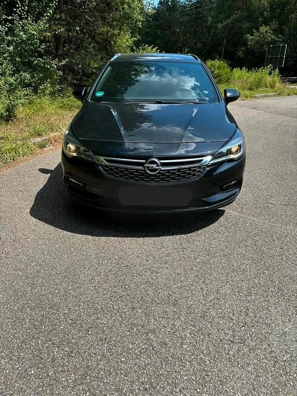 Gebraucht Opel Astra 135 PS (99 kW) 2017 Schwarz Kombi
