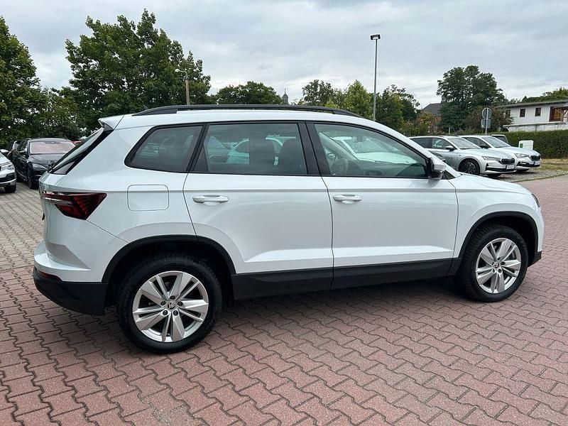 Gebraucht Skoda Karoq Selection 150 PS (110 kW) 2024 Weiß SUV